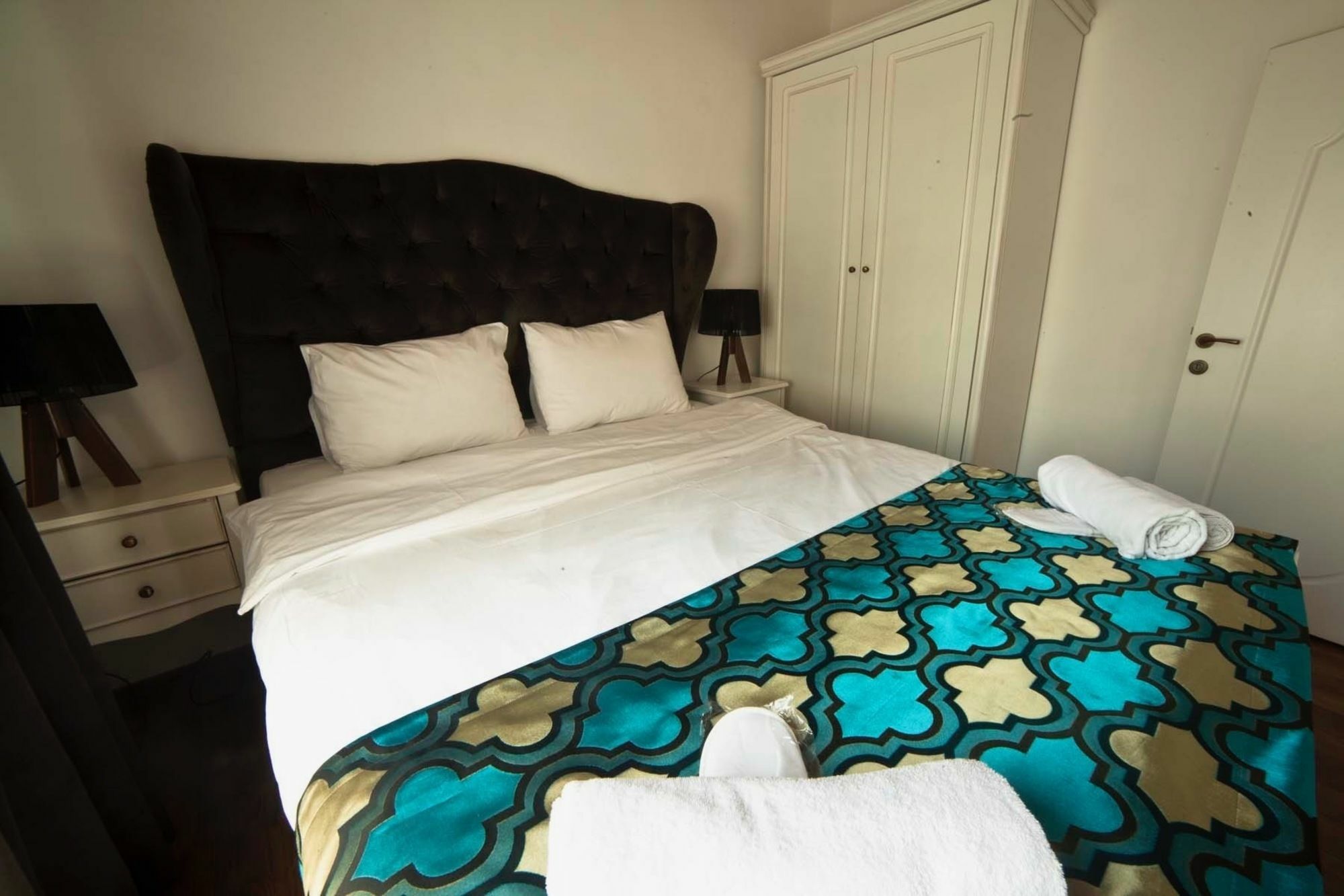 Galata Cicek Suites Istanbul Exterior photo